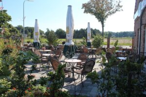 Pächter (m/w/d) gesucht für Café/Restaurant in charmantem Landhotel am Niederrhein – Foto 3