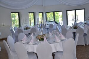 See-Restaurant mit 2 Bankettsälen und schöner Seeterrasse – Foto 5