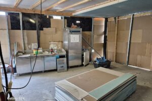 Imbiss/Kiosk/Eisdiele in zentraler Lage zu vermieten – Foto 2