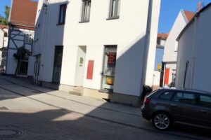 Kleine ehemalige Pizzeria mit Außenbereich in Kronberg-Oberhöchstadt – Foto 2