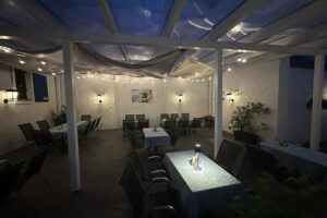 volleingerichtete Traditionsgaststätte mit Biergarten und Betreiberwohnung – Foto 3