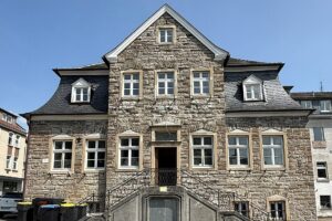 Restaurantfläche in denkmalgeschütztem Gebäude für gehobene Gastronomie – Foto 3