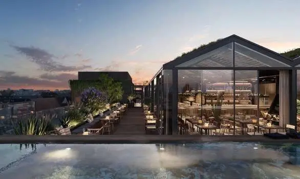 Sensationelles Rooftop Restaurant mit Garten und Pool