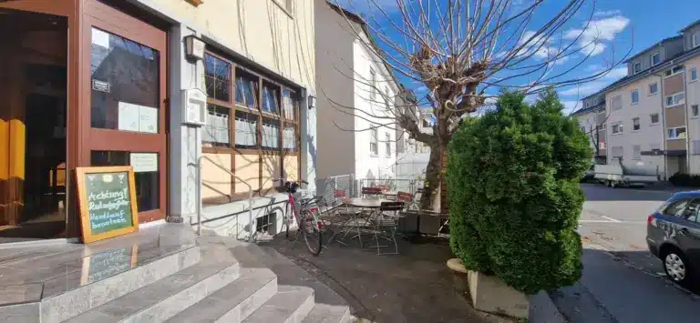 Bestens eingeführte Pilsbar in 88045 Friedrichshafen