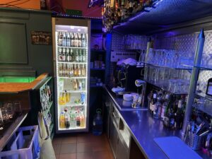 Café / Bar mit Außenbereich zur Übernahme – 62 Sitzplätze – Foto 4