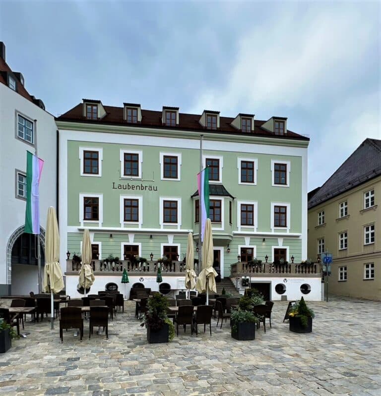 In 1a Lage von Freising mit großer Außengastronomie - Nachfolger gesucht