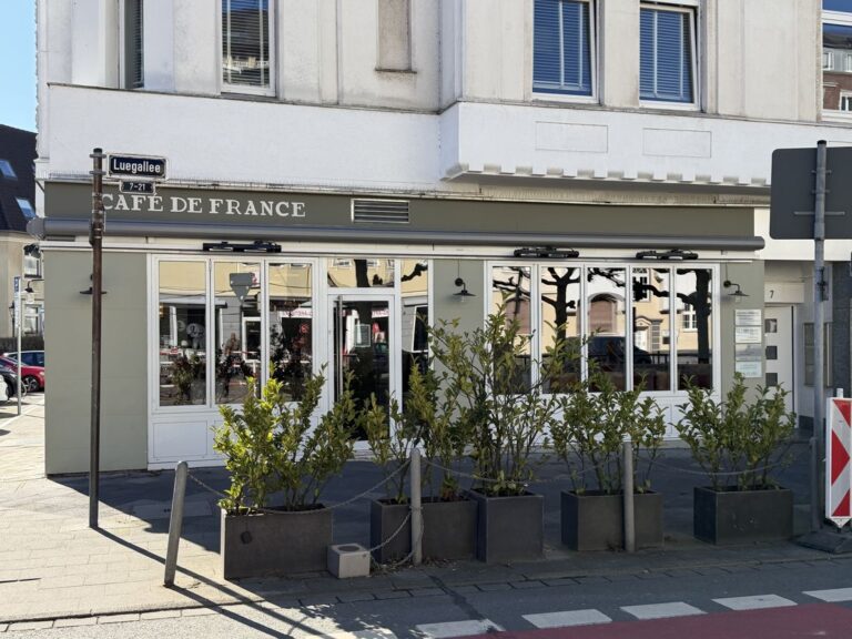 Cafe´de France in Oberkassel zu verpachten