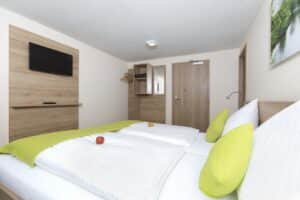 Traditionsgasthof mit Hotel im Herzen des Donautals – Foto 5