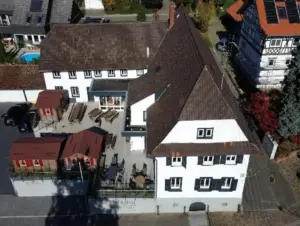 Gaststätte + Betreiberwohnung in Weinregion – Existenzgrundlage mit Potenzial – Foto 3