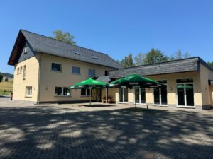 Gastronomie mit Saal mitten in der Natur – Foto 4