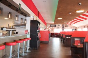 Hochwertiges Restaurant sucht neuen Pächter in Top-Lage in Burgoberbach – Foto 2