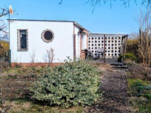 Ruheoase im Grünen – nur wenige Schritte zum See