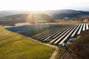 Jetzt an uns verpachten – nachhaltige Energie, sichere Einnahmen – Foto 2
