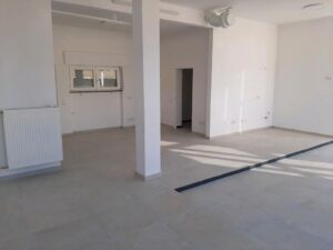 Ladengeschäft mit großen Fenster in Sachsenheim zu verpachten – Foto 3