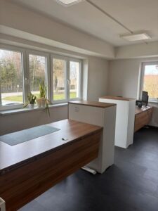 Büroraum 30m2 Lagerfläche 200m2 mit Toilette zu verpachten vermie – Foto 2