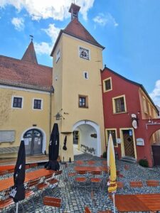 Gemütliches "Torstüberl" mit Wohnung zu verpachten – Foto 2