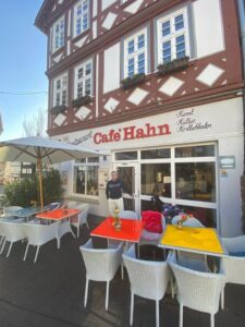 Nachmieter Pächter gesucht Cafe'und Restaurant in 34560 Fritzlar Marktplatz – Foto 2