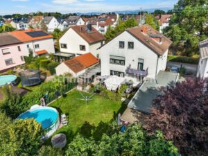 Freistehendes Dreifamilienhaus (Erbpacht) in F-Goldstein. EG wird frei, OG + DG vermietet – Foto 2