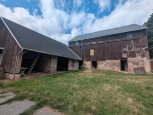 Alte Hofstelle mit Stallungen &Scheune zu verpachten – Foto 3