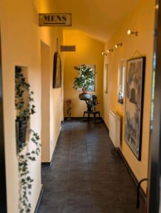 Gaststätte+ Betreiberwohnung zu Verpachten – Foto 5