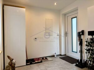 Kernsaniertes Ferienhaus mit Carport und Wohnmobilstellplatz auf Pachtland – Foto 2