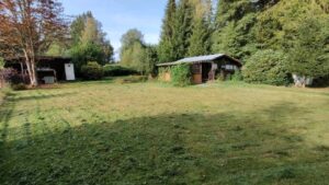 Gartenparzelle mit Hütte und Werkstätten zur Pacht 1200qm