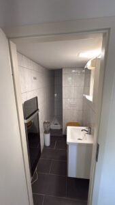 Bungalow/ Wochenendgrundstücke für Handwerker, inkl. Interieur 800 qm Wassergrundstück am Kalkgraben – Foto 2