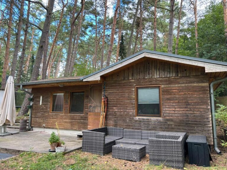 idyllisches Waldgrundstück zur Pacht mit Wasserzugang